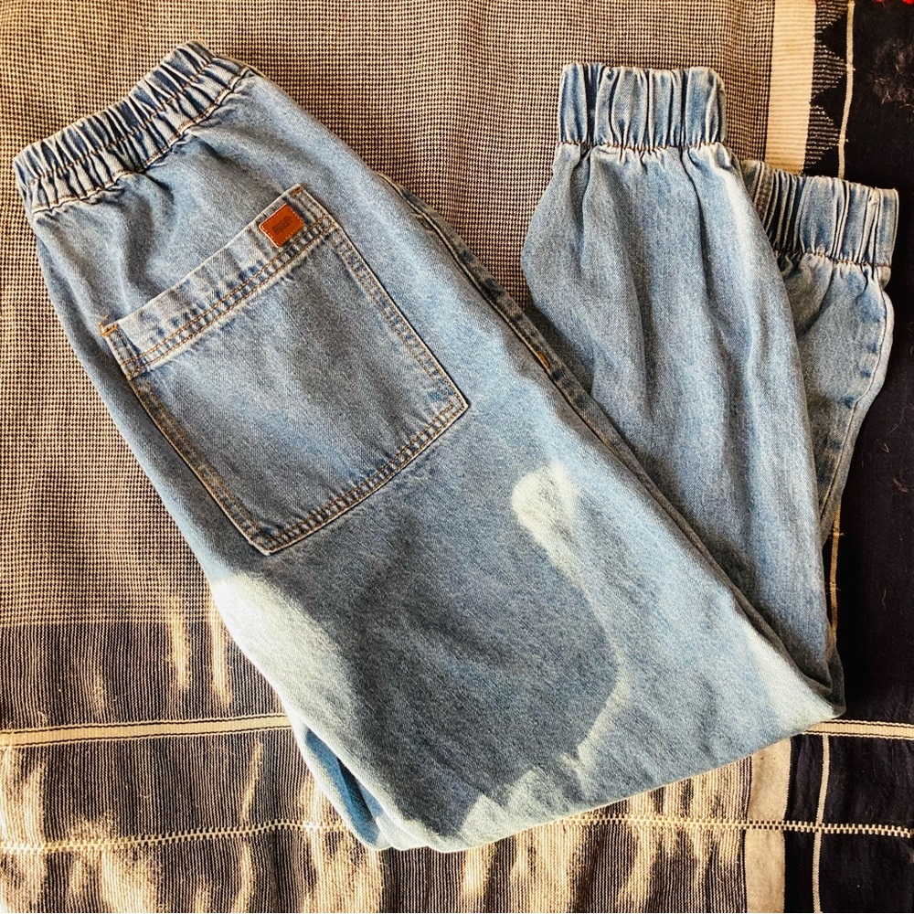 Mom Jeans!